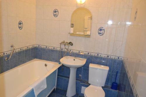 Yakhont Hotel