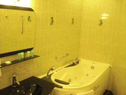 Yakhont Hotel
