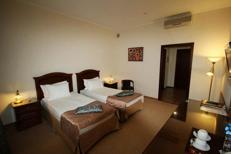 Gulf Stream Hotel