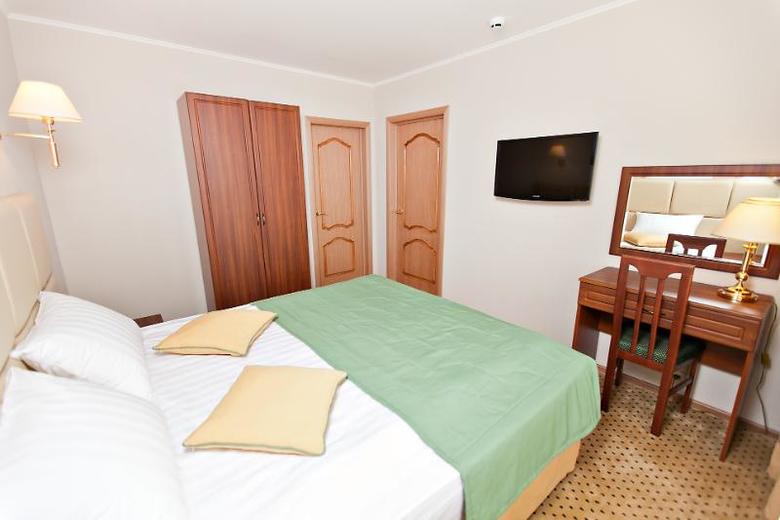Gvardeiskaya Hotel