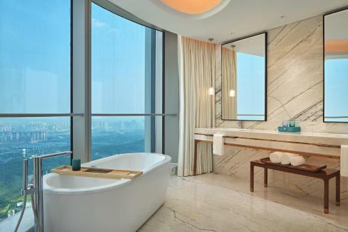 Na Lotus Hotel, A Luxury Collection Hotel, Nanning