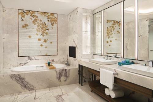Na Lotus Hotel, A Luxury Collection Hotel, Nanning