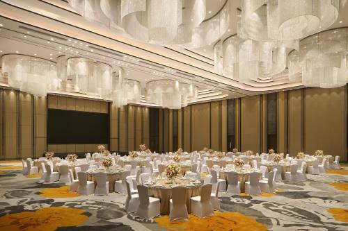Na Lotus Hotel, A Luxury Collection Hotel, Nanning