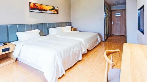 Maytour Hotel Qiandao Lake