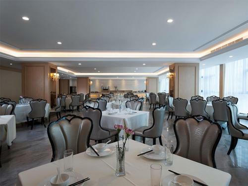 Vienna International Hotel(Jinjiang Jordan Center)