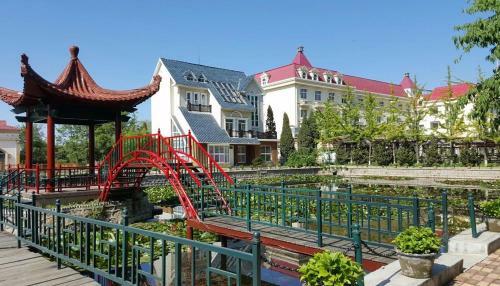 Hotel 7days Premium Beidaihe Dove Nest Park Branch