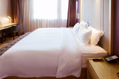 Lavande Hotel Rizhao Xinshi District Branch