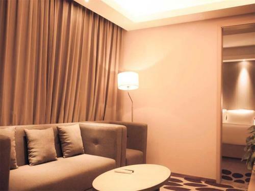 Lavande Hotel Qiqihar Supervisory Office