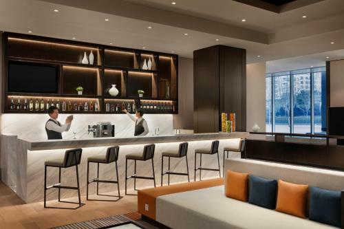 Hotel Hyatt Place Shanghai Tianshan Plaza