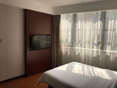 Yitel Hotel