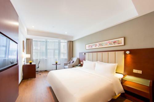 Yitel Hotel