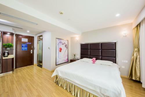 Shanghai Xianghe Business Hotel