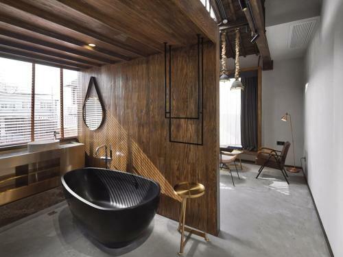 Yu Hotel