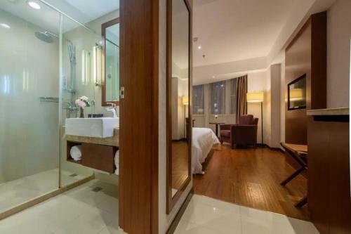 Hotel Yitel (Shenzhen Luohu)
