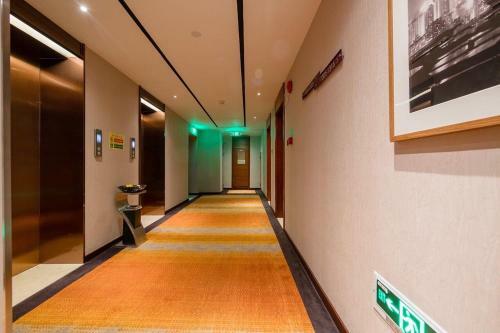 Hotel Yitel (Shenzhen Luohu)