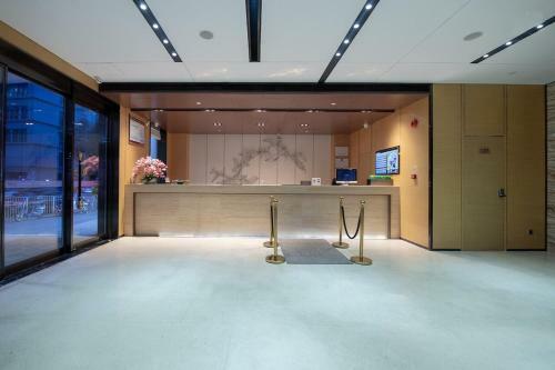 Hotel Yitel (Shenzhen Luohu)