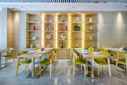 Holiday Inn Express Shenzhen Nanshan, An Ihg Hotel