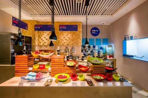 Holiday Inn Express Shenzhen Nanshan, An Ihg Hotel
