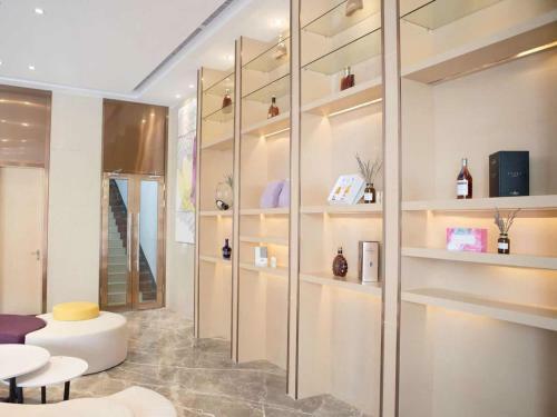 Lavande Hotel Shenzhen North Station Bantian Huawei Base