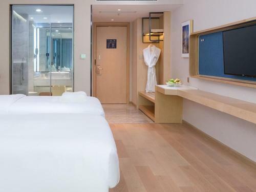 Shenzhen Universide-senter?baohe Road Kyriad Marvelous Hotel