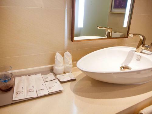 Lavande Hotel Shiyan Sanyan Branch
