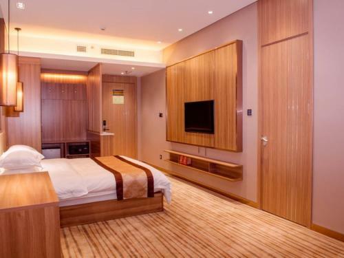 Greentree Eastern Tianjin Wuqing Stadium Hotel