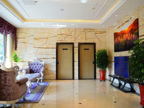 Lavande Hotel Tianjin West Lake Road