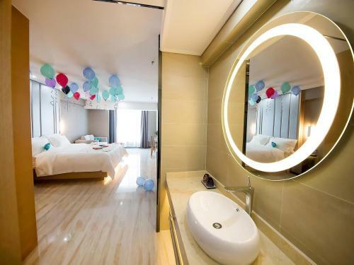 Lavande Hotel Urumqi High-speed Railway Wanda Plaza