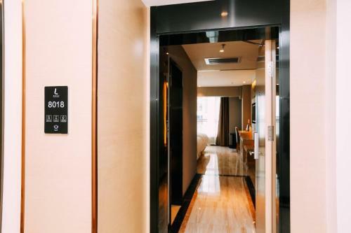 Lavande Hotel Urumqi High-speed Railway Wanda Plaza