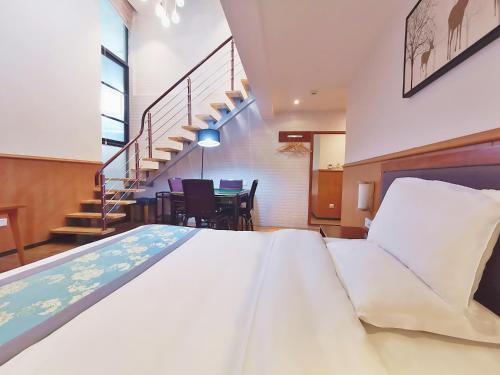 Hotel ?????????????