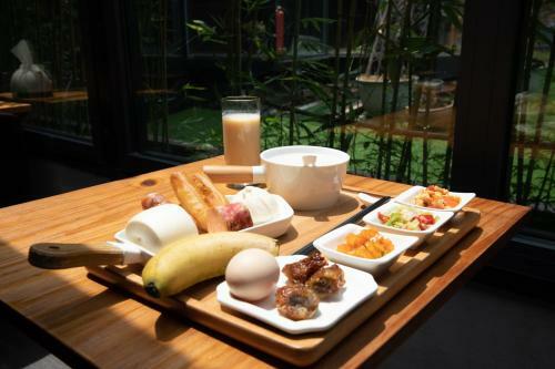 Wujing Shanhaijian Hotel
