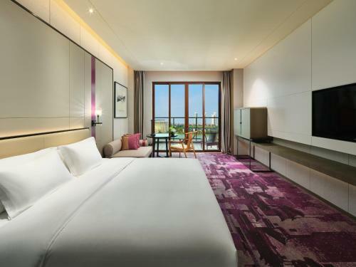 Crowne Plaza Wuxi Lake View, An Ihg Hotel