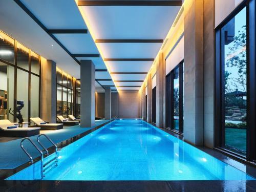 Crowne Plaza Wuxi Lake View, An Ihg Hotel
