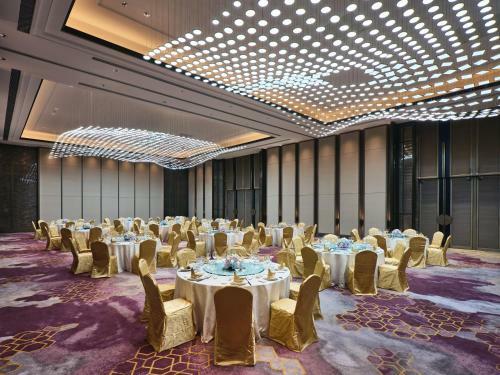 Crowne Plaza Wuxi Lake View, An Ihg Hotel