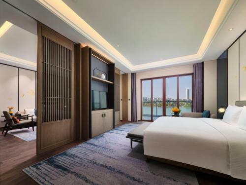 Wanda Realm Wuxi Hotel