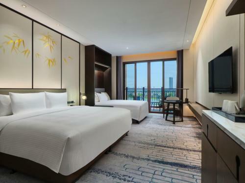 Wanda Realm Wuxi Hotel