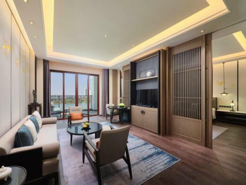 Wanda Realm Wuxi Hotel