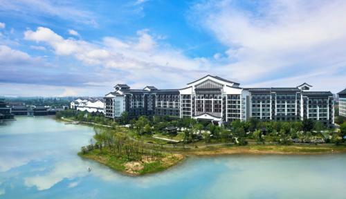 Wanda Realm Wuxi Hotel