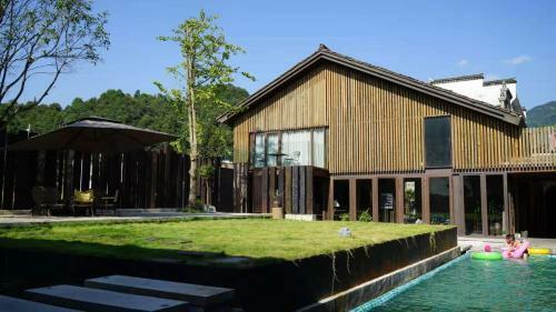 Albergue ????