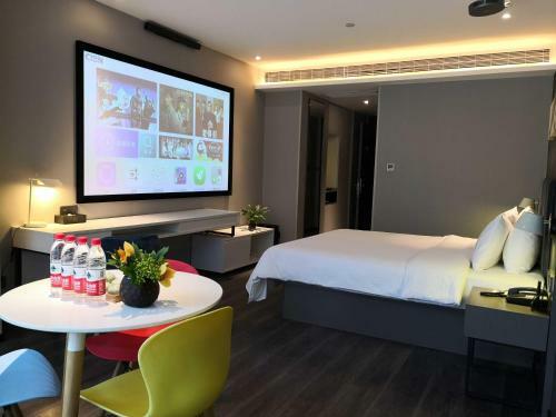 Ease Hotel (Xi'an High-tech Zone Zhangbasi Road)