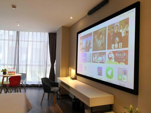 Ease Hotel (Xi'an High-tech Zone Zhangbasi Road)