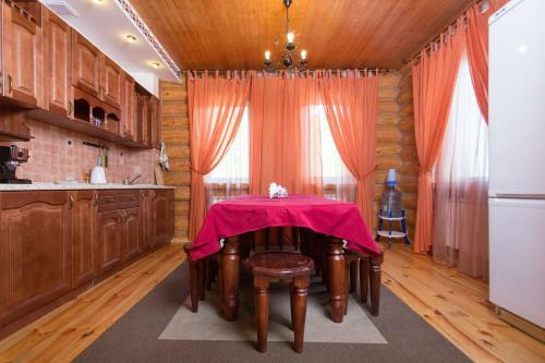 Tranzit Hotel