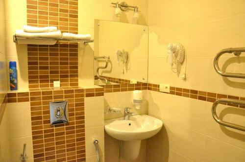 Tranzit Hotel