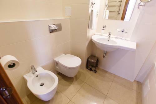 Hostal Veliya Guest House