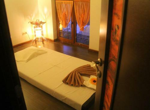 Hostal Veliya Guest House