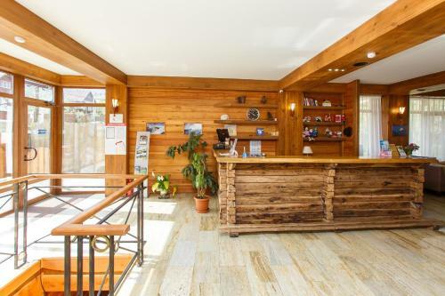 Hostal Veliya Guest House