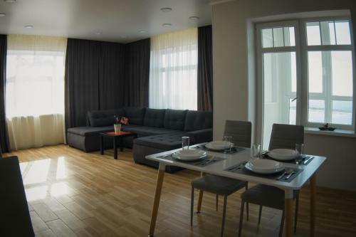 Cruise Hotel