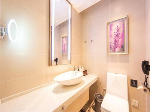 Lavande Hotel Xuzhou People's Square