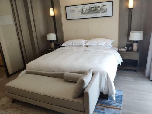 Qiyue Hotel