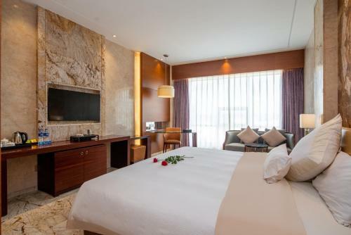 King Royal Hotel Yunfu
